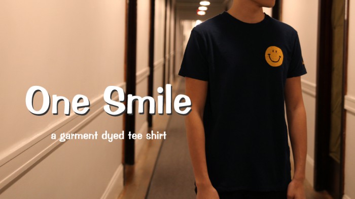 ONE SMILE TEE BANNER